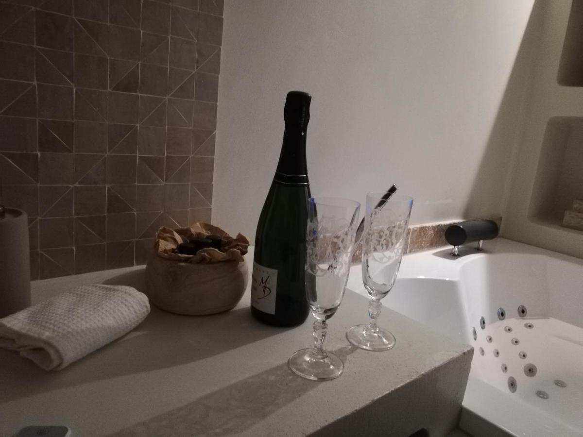 L'Autre Perle, Balneo En Supplement, Le Clos Des Perles Tourtour Kültér fotó